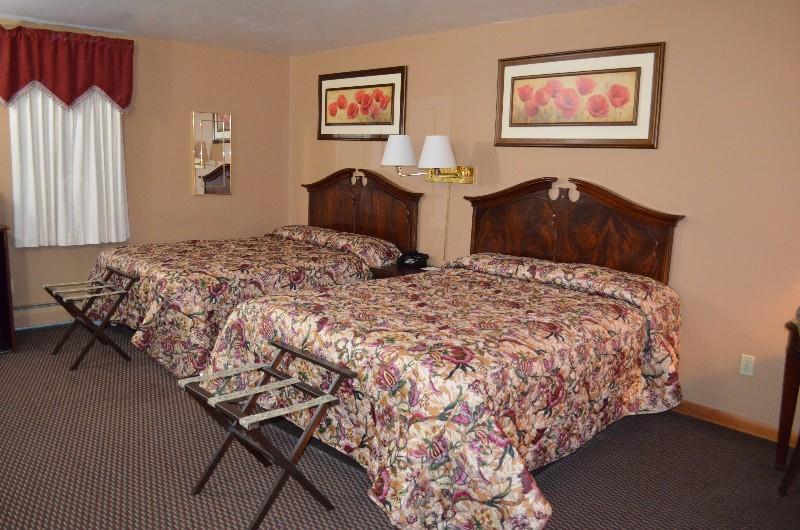 Williamstown Motel Room photo