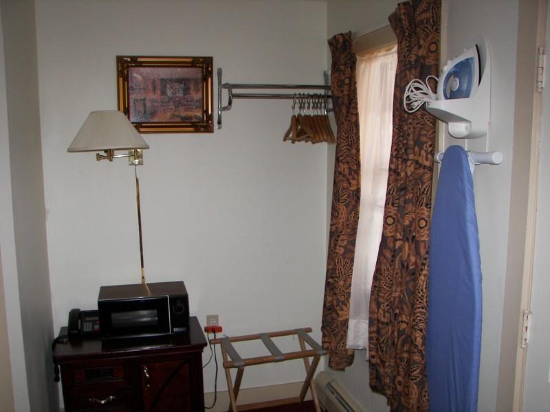 Williamstown Motel Room photo