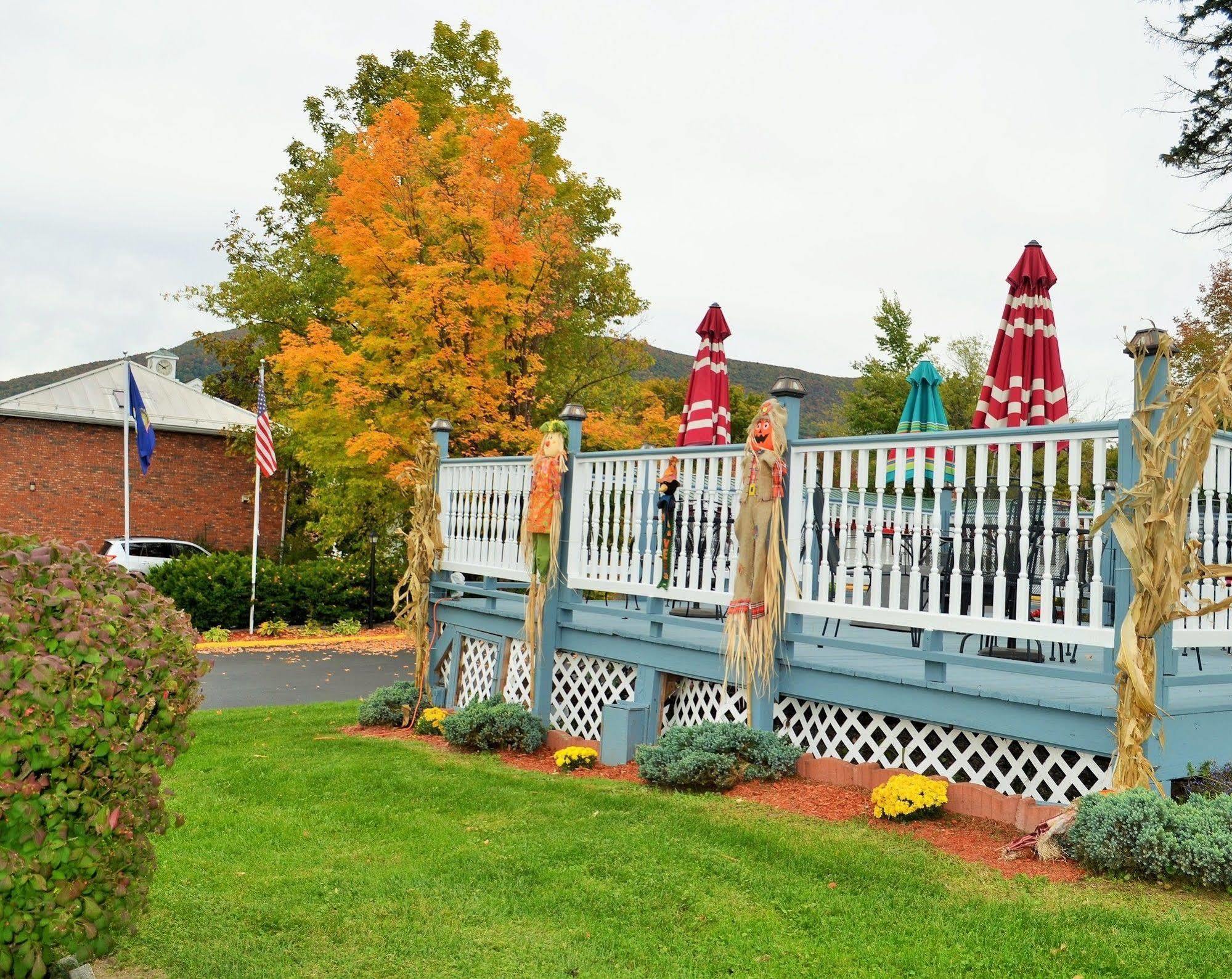 Williamstown Motel Exterior photo